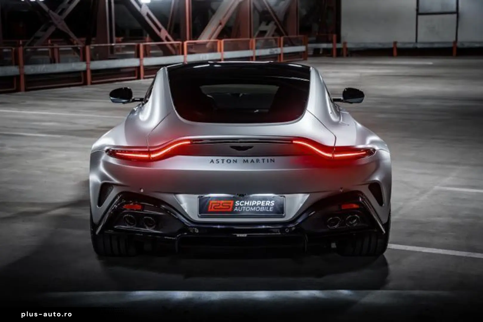 ASTON MARTIN V8 Vantage MY25 BOWERS&WILKINS SAMMLERFAHRZEUG