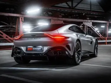 ASTON MARTIN V8 Vantage MY25 BOWERS&WILKINS SAMMLERFAHRZEUG