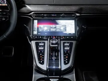 ASTON MARTIN V8 Vantage MY25 BOWERS&WILKINS SAMMLERFAHRZEUG