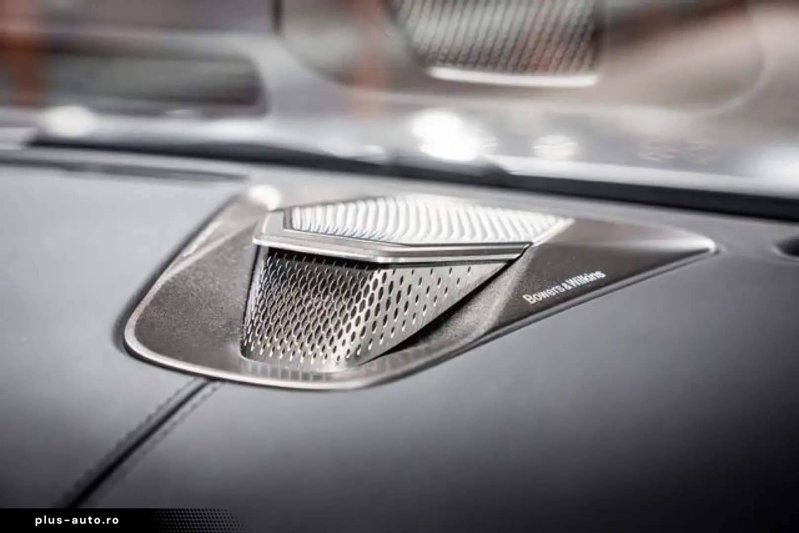 ASTON MARTIN V8 Vantage MY25 BOWERS&WILKINS SAMMLERFAHRZEUG