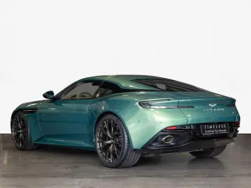 ASTON MARTIN DB12 Coupe Aston Martin Hamburg