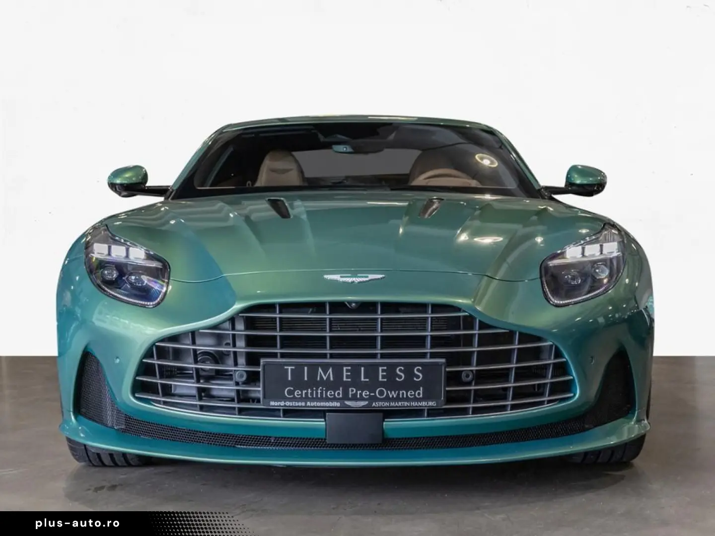 ASTON MARTIN DB12 Coupe Aston Martin Hamburg