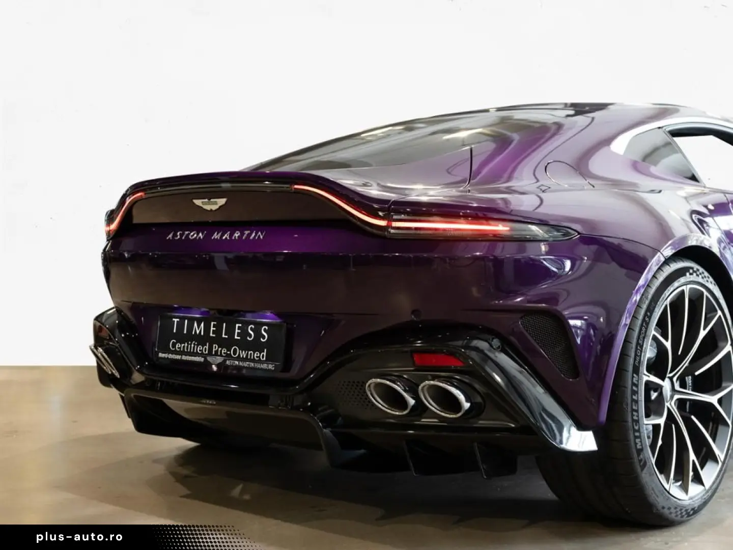 ASTON MARTIN V8 Vantage Coupe Aston Martin Hamburg