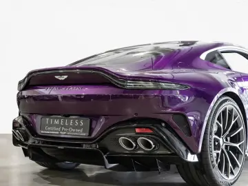 ASTON MARTIN V8 Vantage Coupe Aston Martin Hamburg