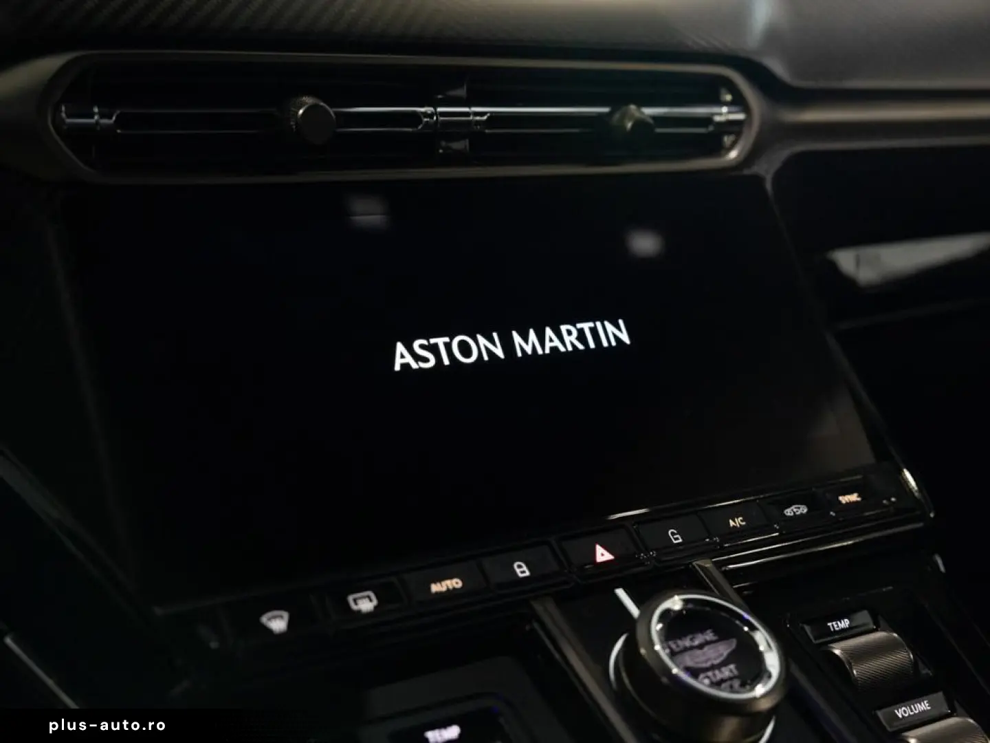 ASTON MARTIN V8 Vantage Coupe Aston Martin Hamburg