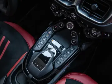 ASTON MARTIN V8 Vantage Roadster - VAT - 360  CAMERA…