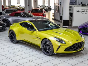 ASTON MARTIN V8 Vantage - SPECIAL PAINT BLACK PACK 21  360