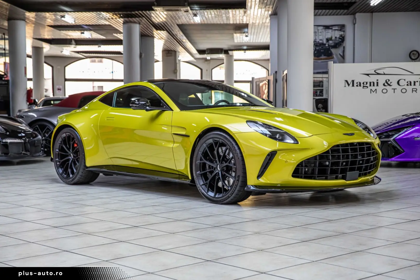 ASTON MARTIN V8 Vantage - SPECIAL PAINT BLACK PACK 21  360
