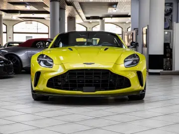 ASTON MARTIN V8 Vantage - SPECIAL PAINT BLACK PACK 21  360