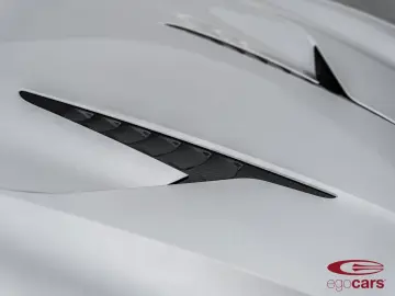 ASTON MARTIN Vanquish 835CV