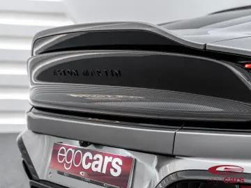 ASTON MARTIN Vanquish 835CV