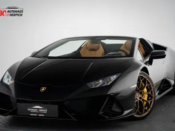 LAMBORGHINI Huracán EVO Spyder Schwarz Beige Lift SENSONUM