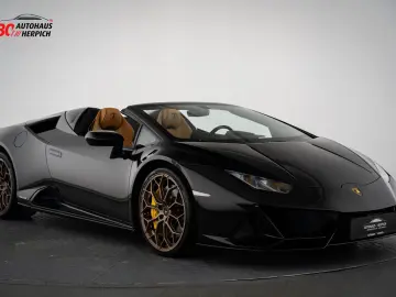 LAMBORGHINI Huracán EVO Spyder Schwarz Beige Lift SENSONUM