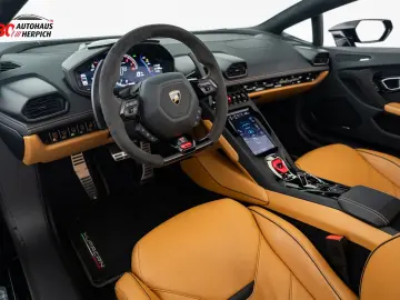 LAMBORGHINI Huracán EVO Spyder Schwarz Beige Lift SENSONUM