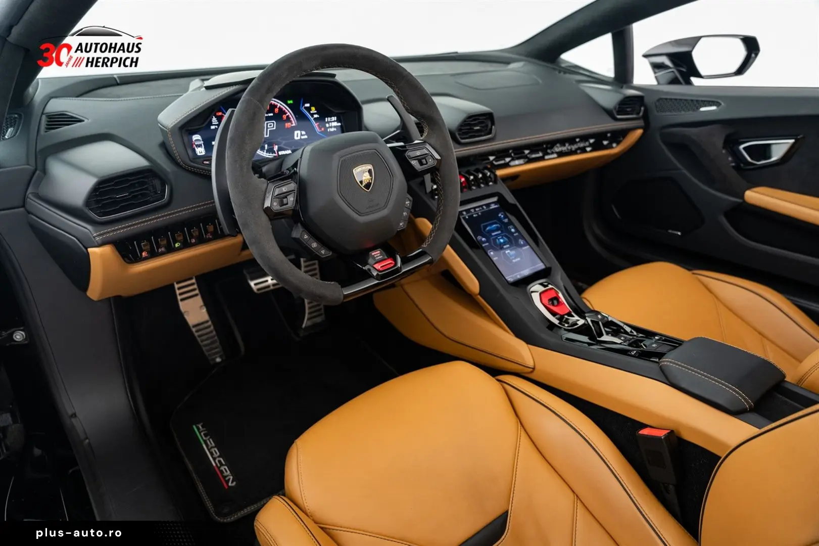 LAMBORGHINI Huracán EVO Spyder Schwarz Beige Lift SENSONUM