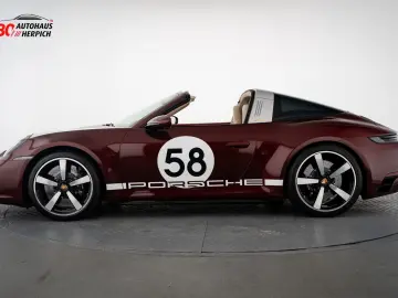 PORSCHE 992 4S Targa Heritage SportDesign PCCB Lift HAL