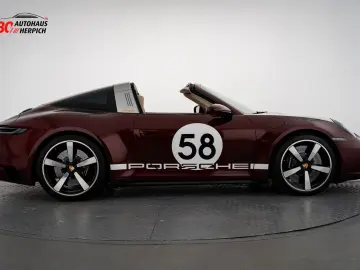 PORSCHE 992 4S Targa Heritage SportDesign PCCB Lift HAL