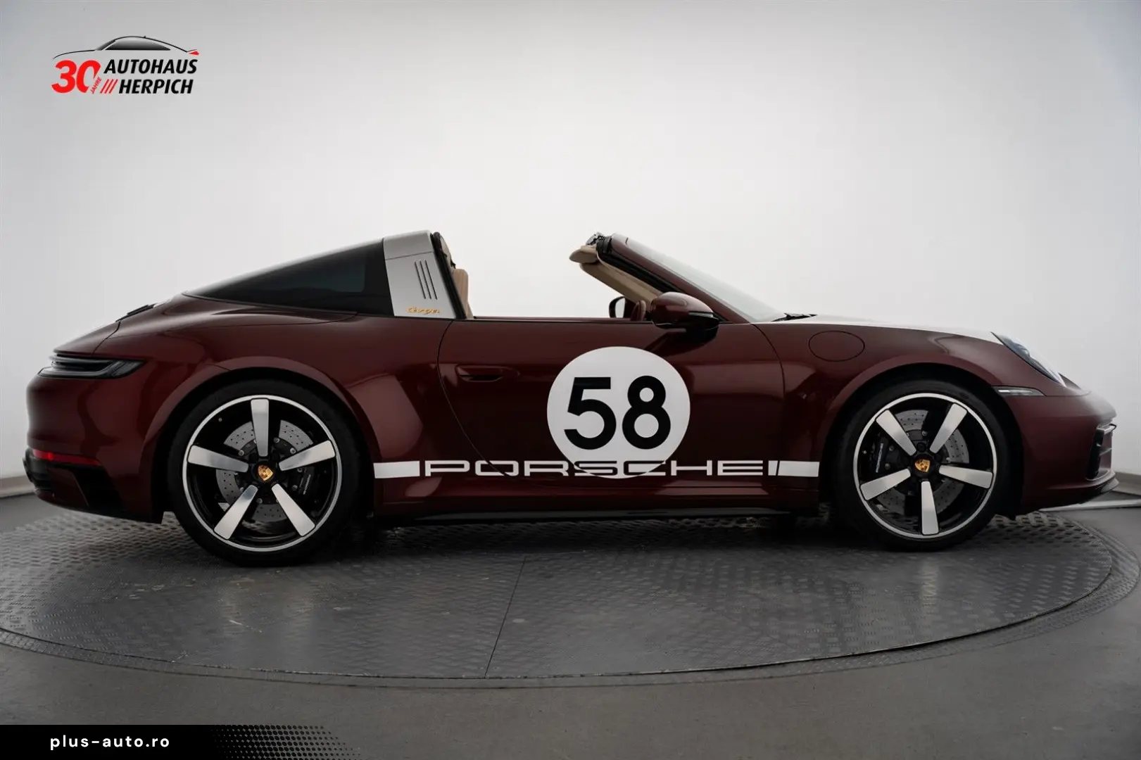 PORSCHE 992 4S Targa Heritage SportDesign PCCB Lift HAL