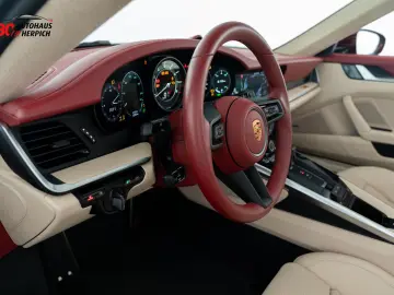 PORSCHE 992 4S Targa Heritage SportDesign PCCB Lift HAL