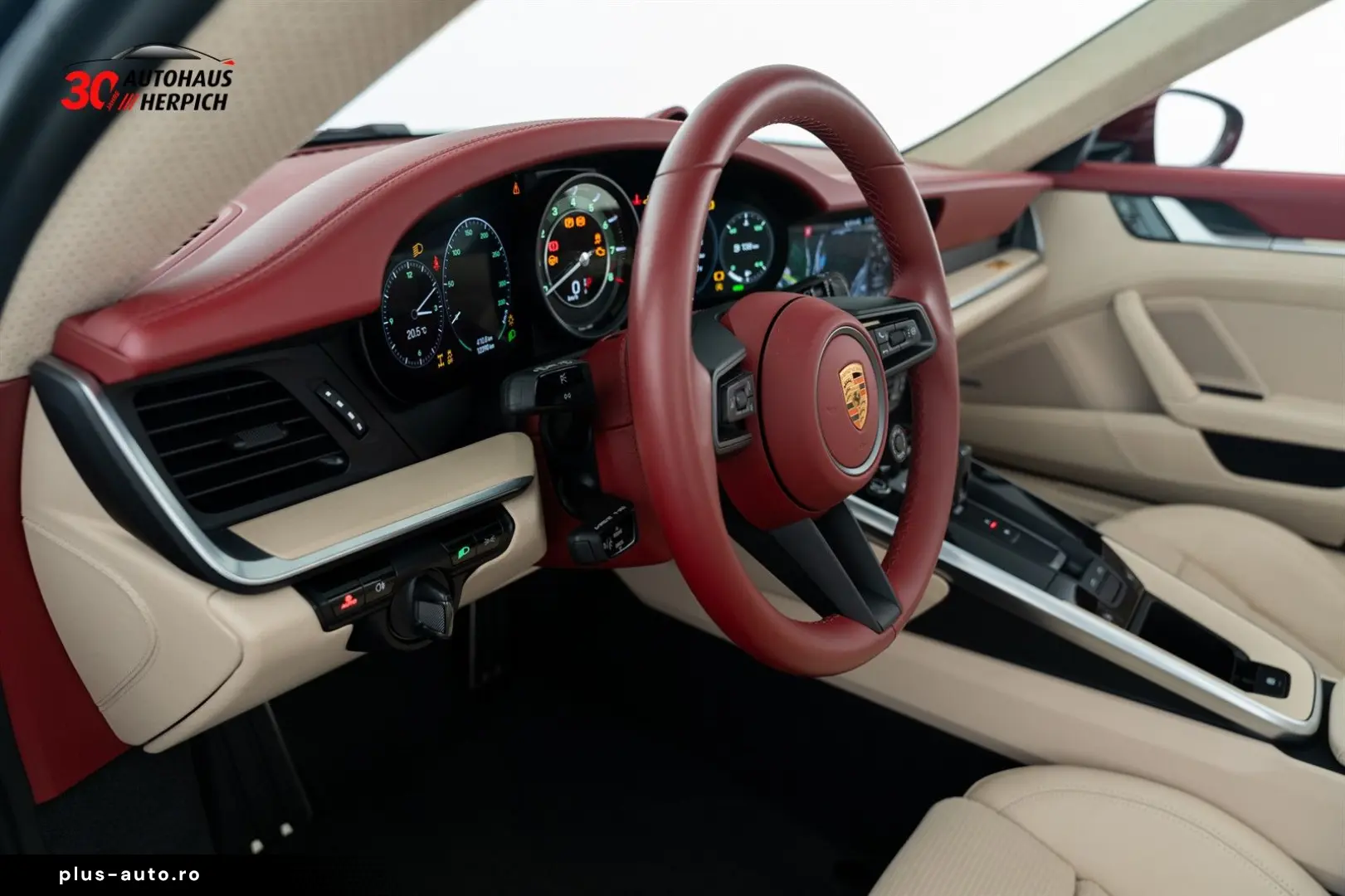 PORSCHE 992 4S Targa Heritage SportDesign PCCB Lift HAL