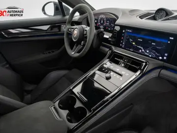 PORSCHE Panamera GTS 21  Inno.D Stand.Hz Pano AHK HAL 