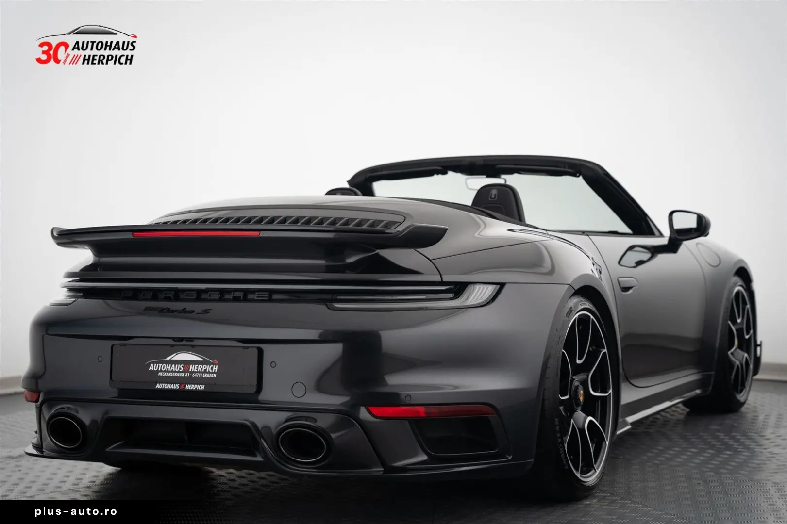 PORSCHE 992 Turbo S Cabrio PTS Grigiogranitometallic