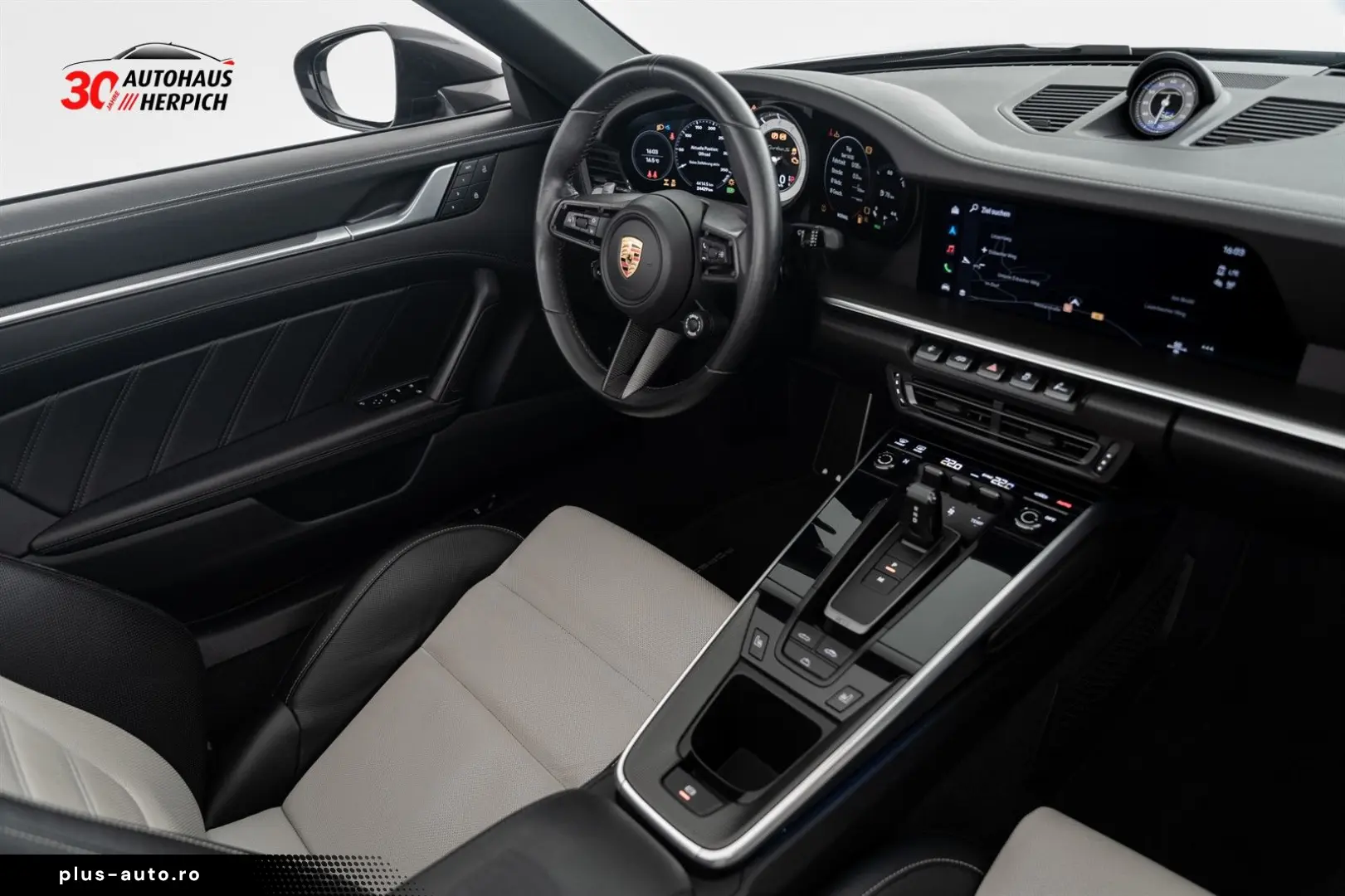 PORSCHE 992 Turbo S Cabrio PTS Grigiogranitometallic