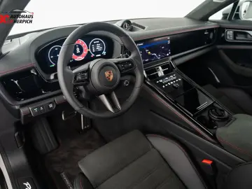 PORSCHE Panamera GTS Burmester Pano Soft.Cl HUD HAL AHK 