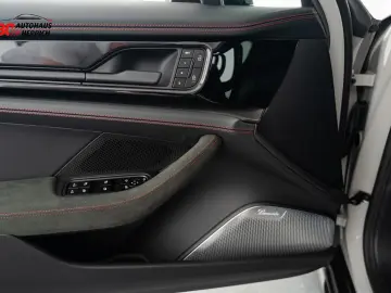 PORSCHE Panamera GTS Burmester Pano Soft.Cl HUD HAL AHK 