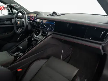 PORSCHE Panamera GTS Burmester Pano Soft.Cl HUD HAL AHK 