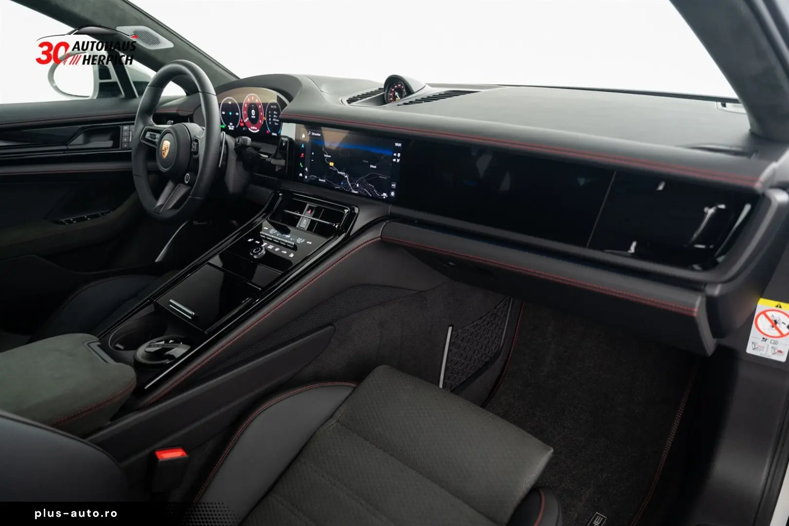 PORSCHE Panamera GTS Burmester Pano Soft.Cl HUD HAL AHK 