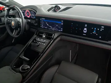 PORSCHE Panamera GTS Burmester Pano Soft.Cl HUD HAL AHK 