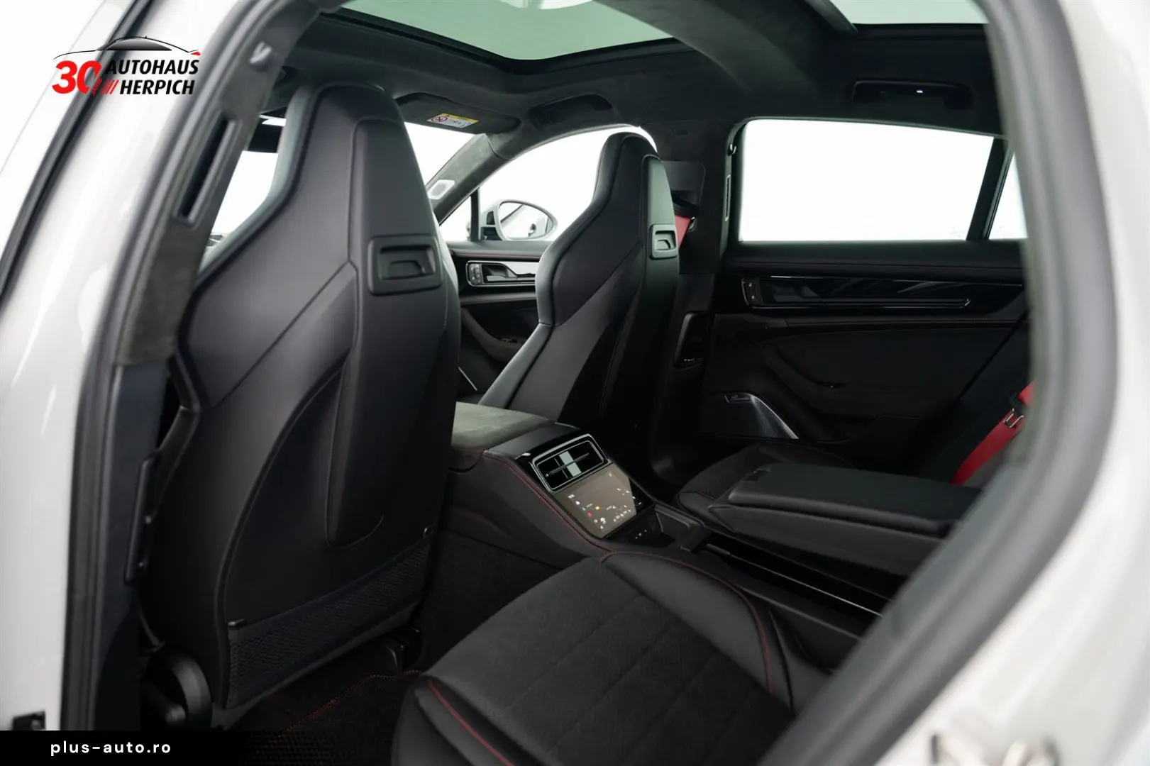 PORSCHE Panamera GTS Burmester Pano Soft.Cl HUD HAL AHK 