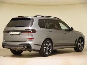 BMW X7 xDrive40d M Sport Pro Pano AHK Gestik H&K LED