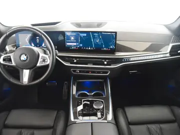 BMW X7 xDrive40d M Sport Pro Pano AHK Gestik H&K LED
