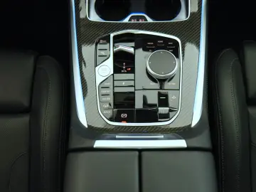 BMW X7 xDrive40d M Sport Pro Pano AHK Gestik H&K LED
