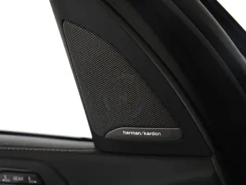 BMW X7 xDrive40d M Sport Pro Pano AHK Gestik H&K LED