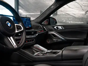 BMW X6 M60  MPro  B&W  Massage  Pano  Soft
