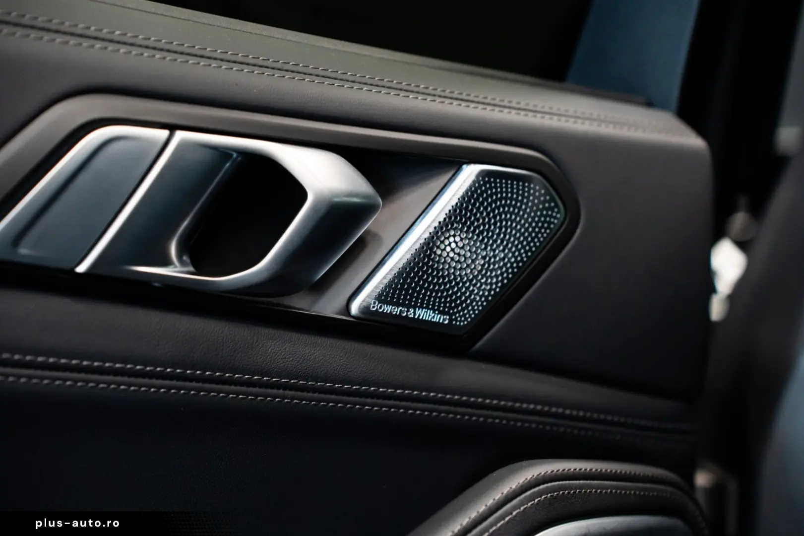 BMW X6 M60  MPro  B&W  Massage  Pano  Soft