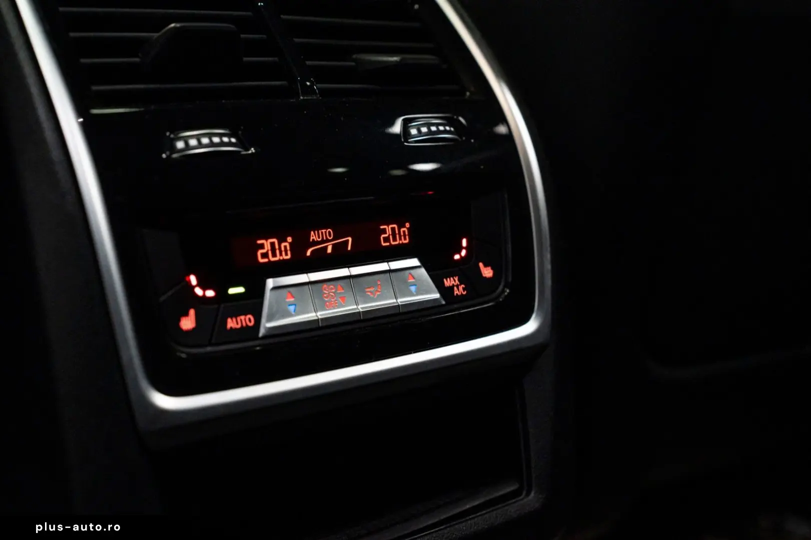 BMW X6 M60  MPro  B&W  Massage  Pano  Soft