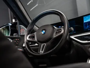 BMW X6 M60  MPro  B&W  Massage  Pano  Soft