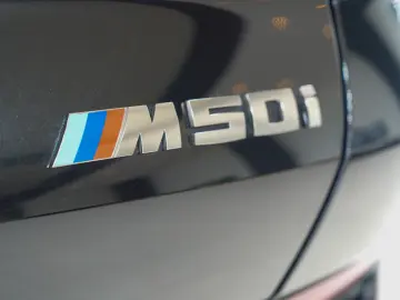 BMW X6 M50i LIVE-COCKPIT LED HIFI SHADOW-LINE 1-HAND
