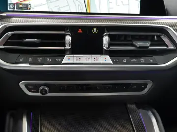 BMW X6 M50i LIVE-COCKPIT LED HIFI SHADOW-LINE 1-HAND