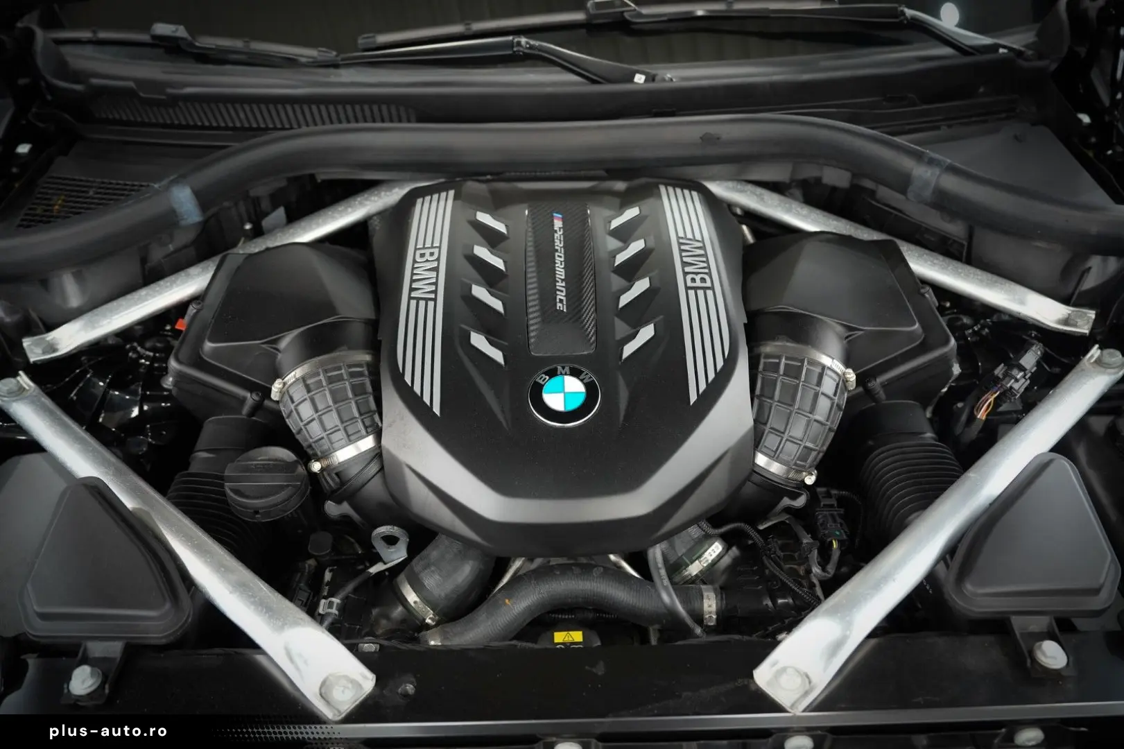 BMW X6 M50i LIVE-COCKPIT LED HIFI SHADOW-LINE 1-HAND