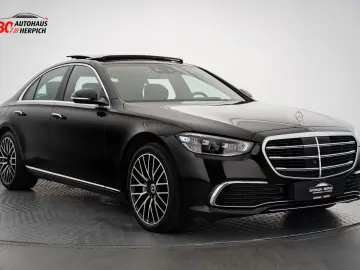 MERCEDES-BENZ S 400 d 4M Pano AIRMATIC Burmester Fah…