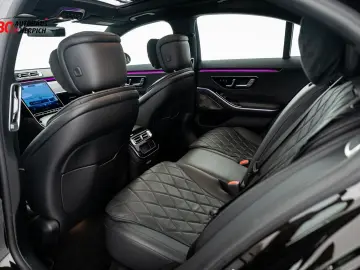 MERCEDES-BENZ S 400 d 4M Pano AIRMATIC Burmester Fah…