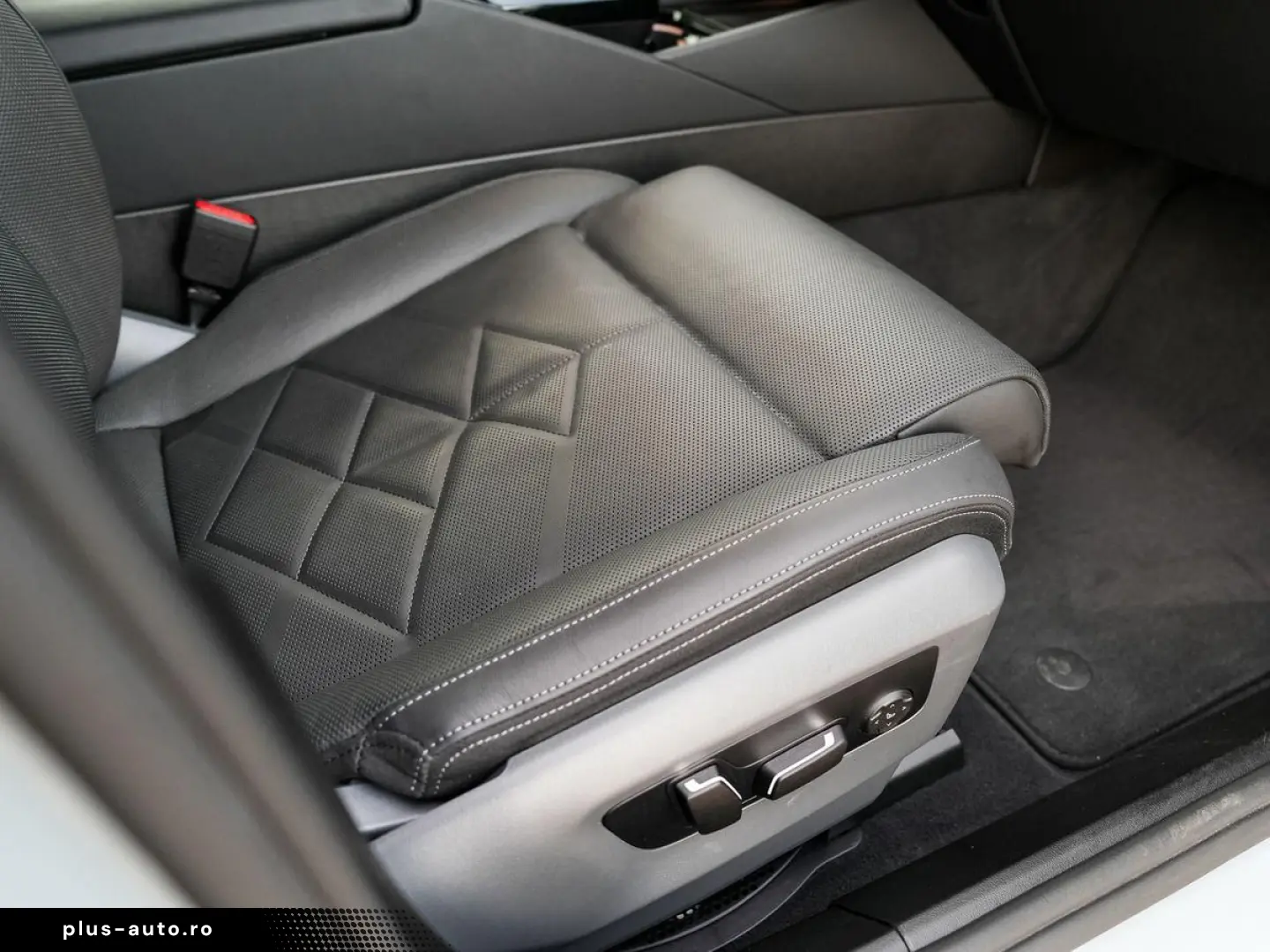 BMW 540d xDrive Tour M-Sport PRO StdHz PANO Sitzlüft
