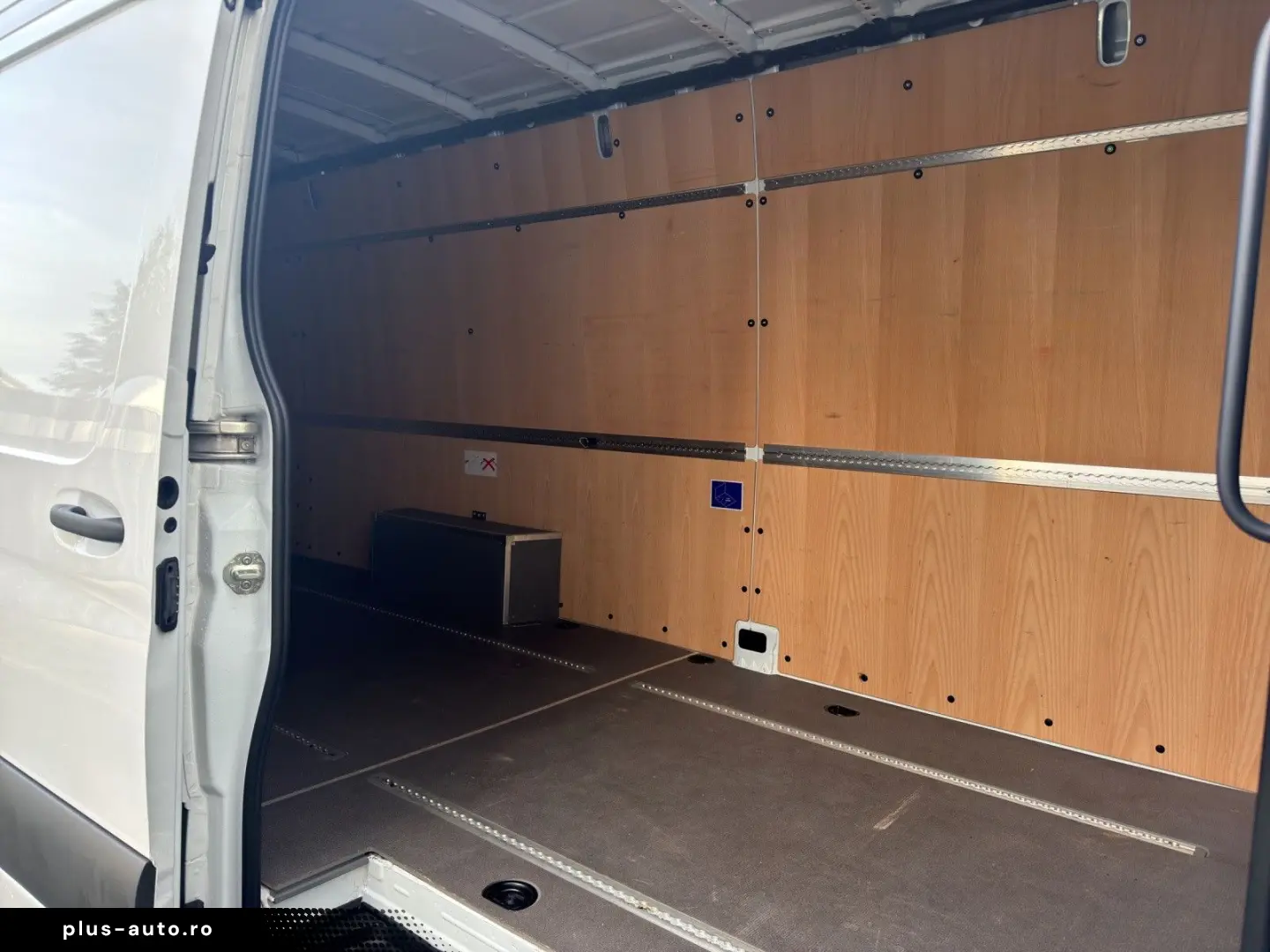 MERCEDES-BENZ Sprinter 317 CDI RWD PRO L3 KAMERA NAVI 1-HAND