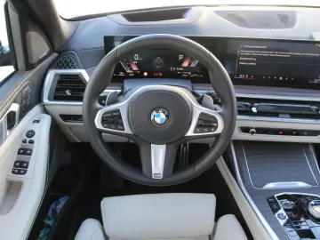 BMW X7 xDrive 40 d M Sport  Kristall Standh. Sky