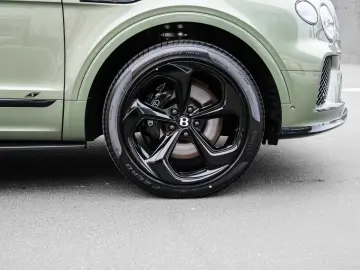 BENTLEY Bentayga S V8 Styling Spec  Naim  Touring Spec